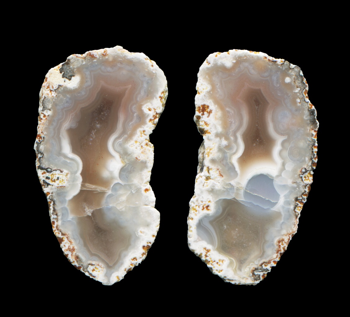 Pale Scurdie Ness Agate with Intricate Exterior