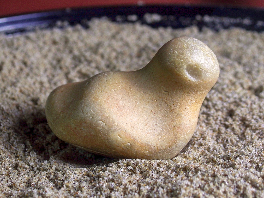 Small Flint Pebble "Sculptural Form"