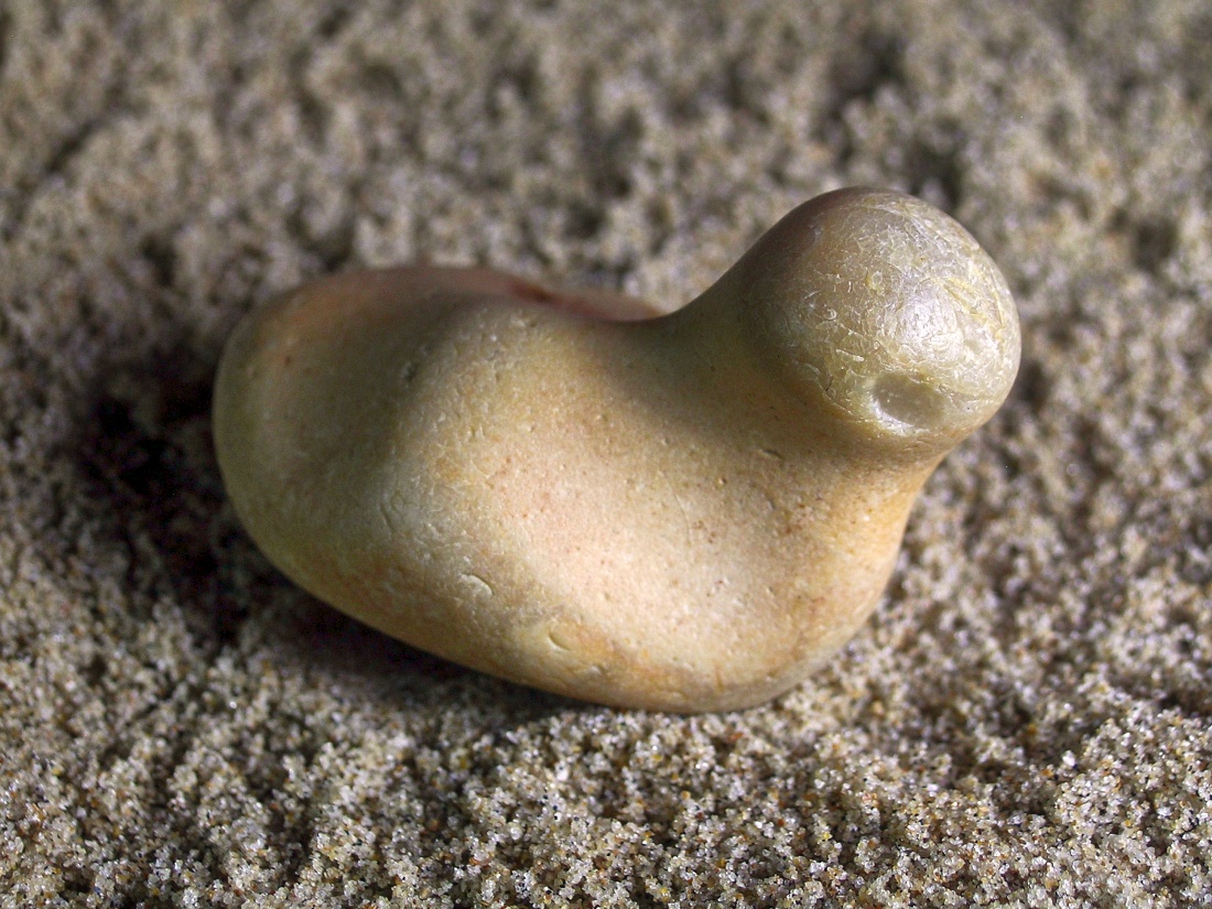 Small Flint Pebble "Sculptural Form"
