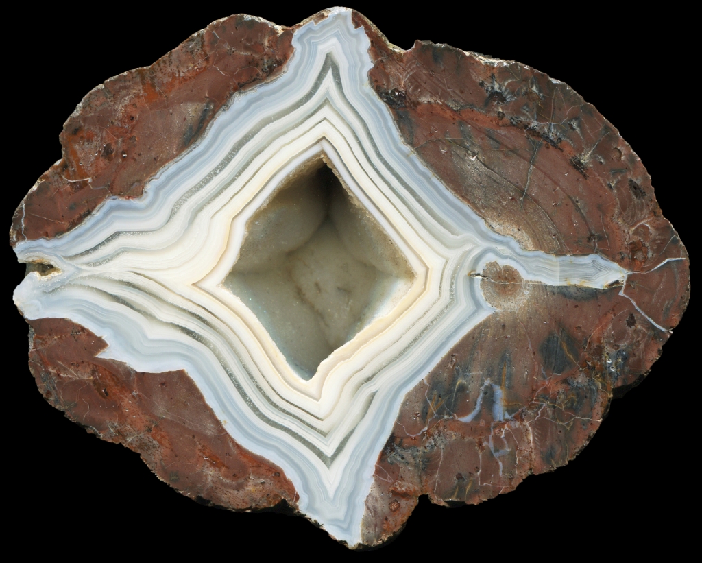 Unusual Dugway (?) Thunderegg with Banded White Core